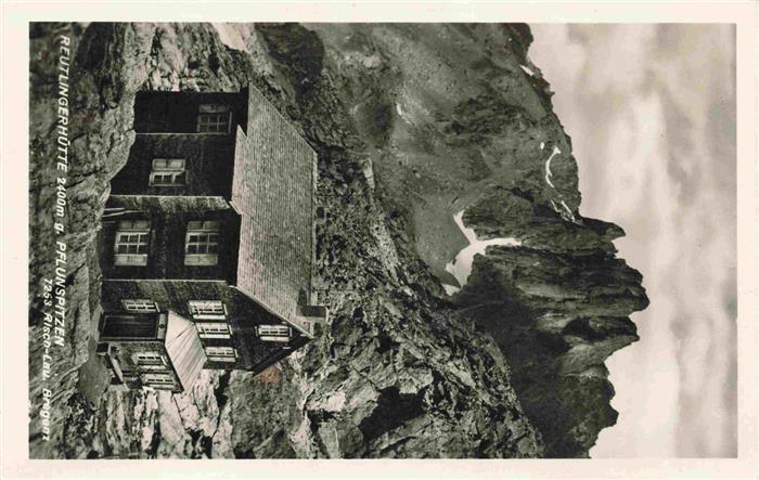 Reutlingerhuette 2400m Pflungspitzen Vorarlberg AT Panorama