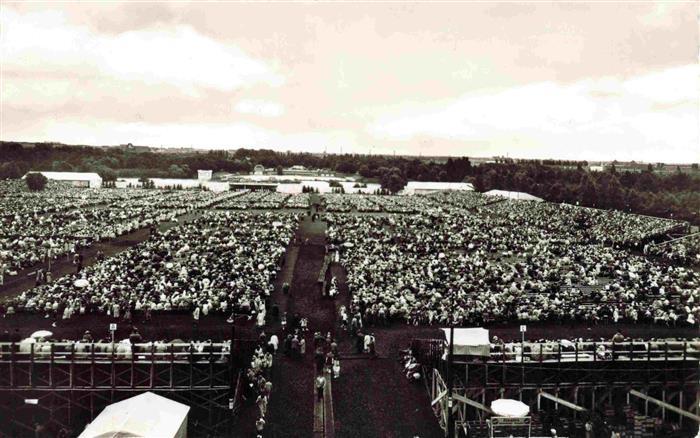 HAMBURG  CITY Kongress der Zeugen Jehovas Vereinte Anbeter im Stadtpark