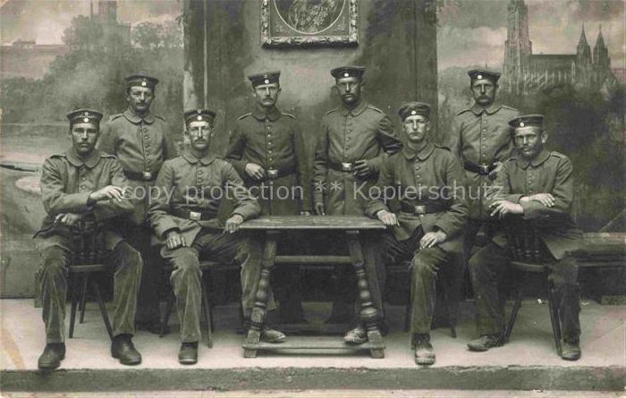 ULM  Donau Gruppenaufnahme Soldaten