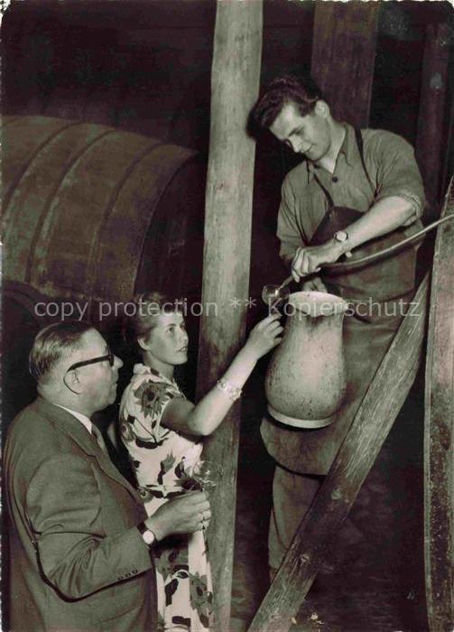 FREIBURG Breisgau BW Gasthof Baeren Weinprobe im Baerenkeller
