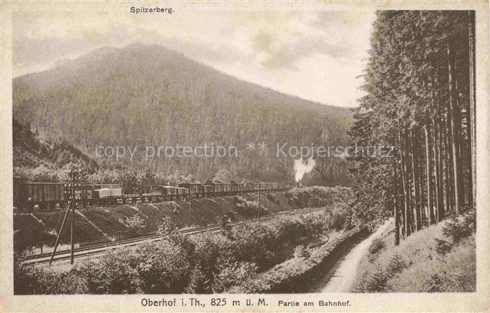 Oberhof  Thueringen Partie am Bahnhof mit Spitzerberg