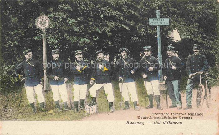 Grenze Douane Zoll Frontiere Border-- Deutsc Franzoesische Soldaten Fahrad