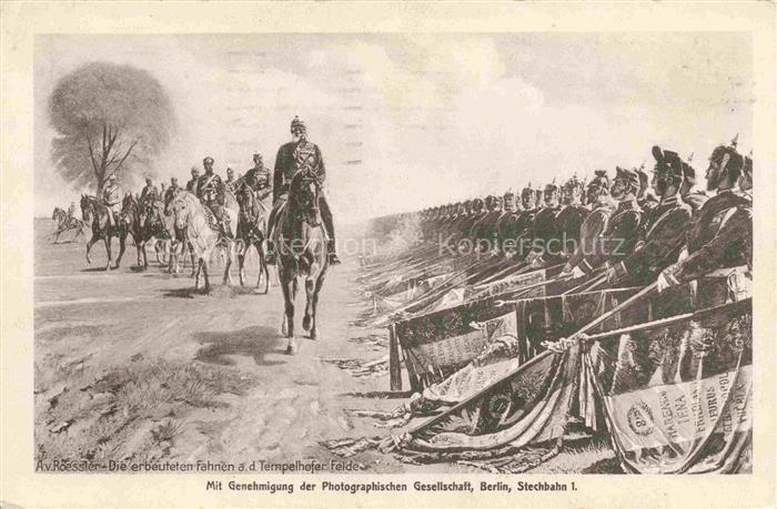 Tempelhof BERLIN Erbeutete Fahnen auf dem Tempelhofer Felde