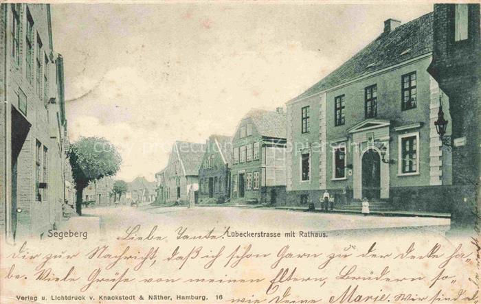 Bad Segeberg Luebeckerstrasse mit Rathaus