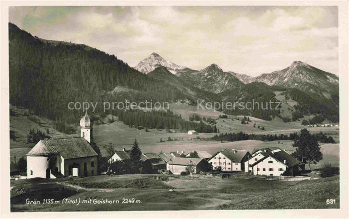 Graen Tannheimertal Tirol AT mit Kirche und Geishorn