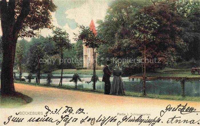 Bueckeburg Schaumburg Niedersachsen Partie im Schlossgarten