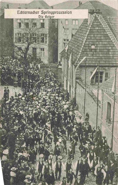 Echternach Luxembourg Echternacher Springprozession Die Geiger