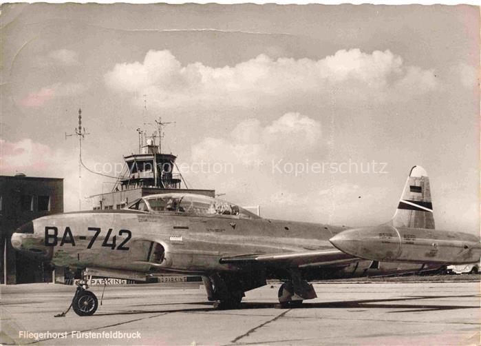 Flugzeuge Zivil BA-742 Fuerstenfeldbruck