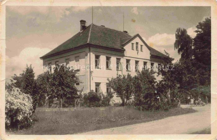 Roven Holice v Cechach CZ Skola