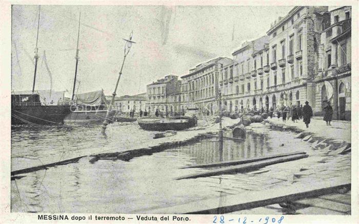 MEssINA Sicilia IT dopo il terremoto Veduta del Porto