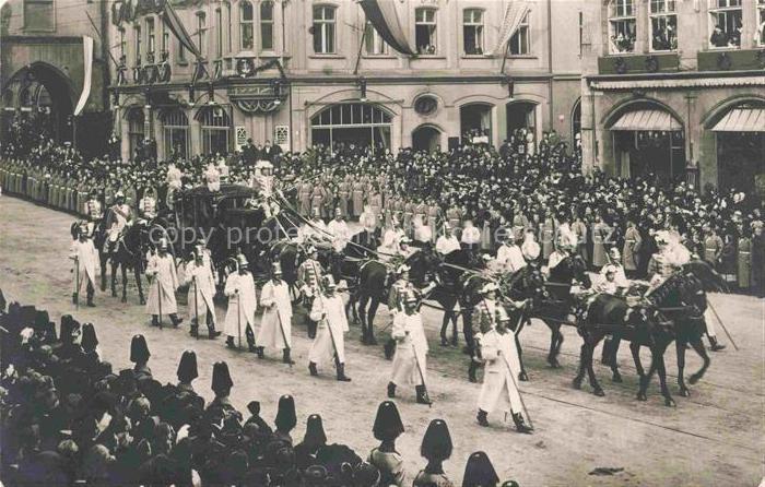 Muenchen Bayern Kutsche Achtergespann Festumzug