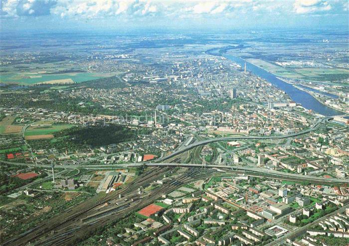 LUDWIGSHAFEN  Rhein Fliegeraufnahme