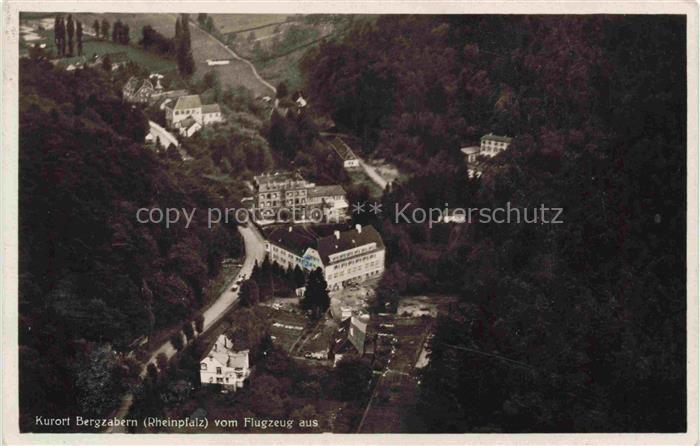 Bergzabern Bad Weinstrasse Rheinland-Pfalz Teilansicht Kurort Evangelische Haush