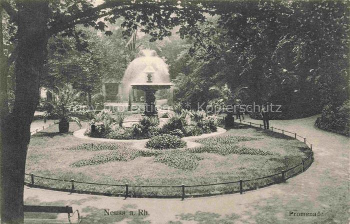 NEUss NRW Promenade Park Springbrunnen