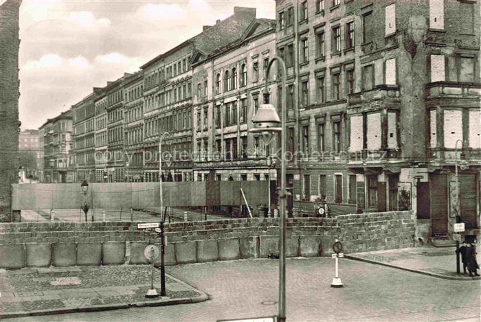 BERLIN  CITY Die Schandmauer in der Bernauer Strasse