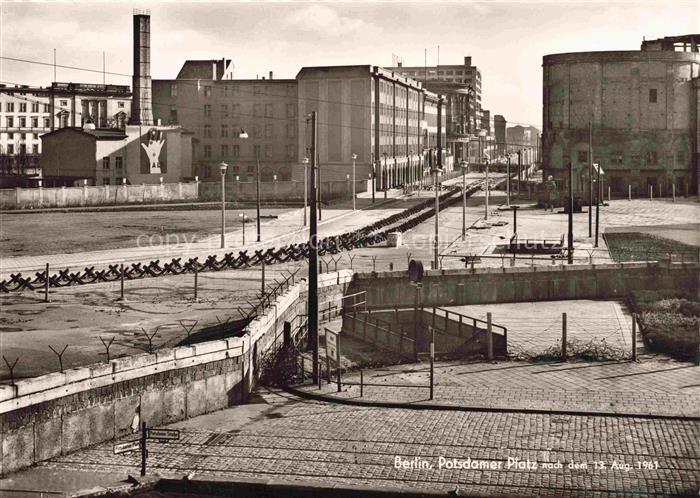 BERLIN  CITY Postdamer Platz Mauer