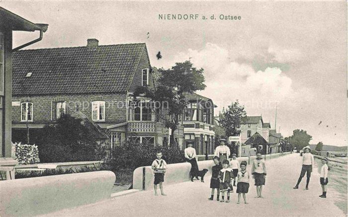 NIENDORF  Ostseebad Timmendorferstrand Strandpromenade