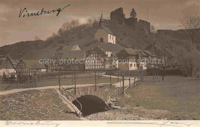 Virneburg Mayen-Koblenz Rheinland-Pfalz Teilansicht mit Kirche