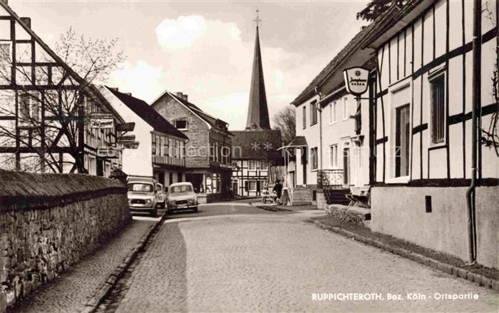 Ruppichteroth Rhein-Sieg-Kreis NRW Ortspartie Blick zur Kirche