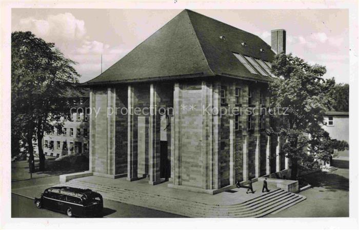 BAYREUTH Bayern Haus der Deutschen Erziehung im Hintergrund Haus der Deutschen S