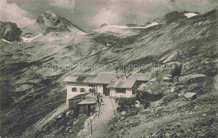 Knorrhuette 2051m Zugspitzplatt Garmisch-Partenkirchen Bayern Berghaus Blick geg