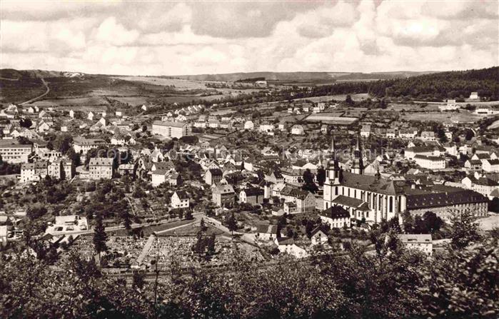 Pruem Eifel Rheinland-Pfalz Panorama Bick auf die Eifelstadt