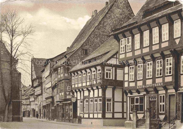 Einbeck Niedersachsen Rats-Apotheke Fachwerkhaus Bildserie Historische Apotheken