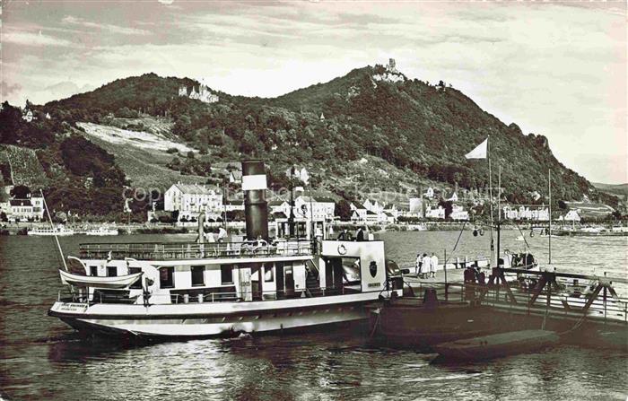 Koenigswinter Rhein Blick ueber den Rhein auf Koenigswintr und Drachenfels Boots