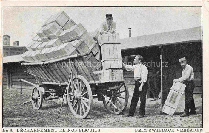 Puchheim  Lager Fuerstenfeldbruck Oberbayern Déchargement des nos biscuits Beim