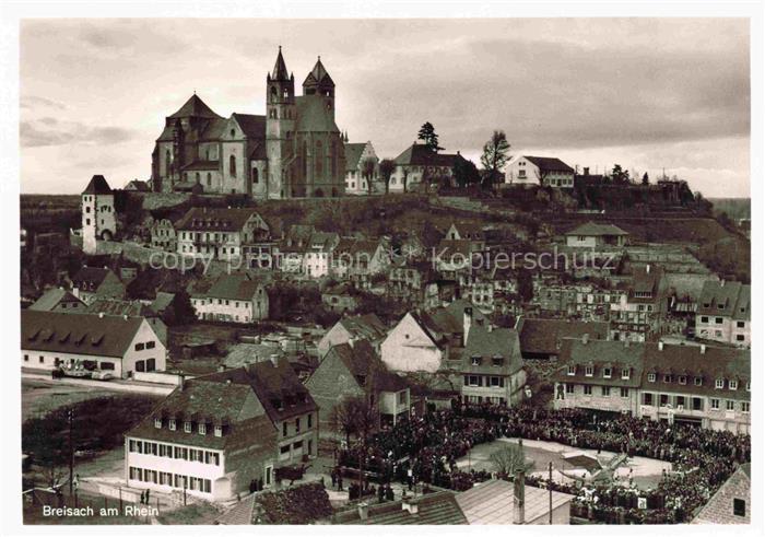 Breisach Rhein BW Panorama Marktplatz am 500. Jubilaeums-Gauklertag