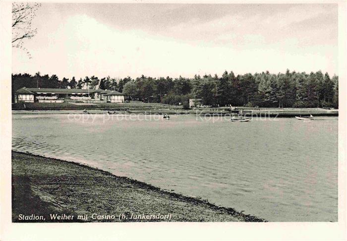 Junkersdorf  Rheinland KoeLN NRW Stadion Weiher mit Casino