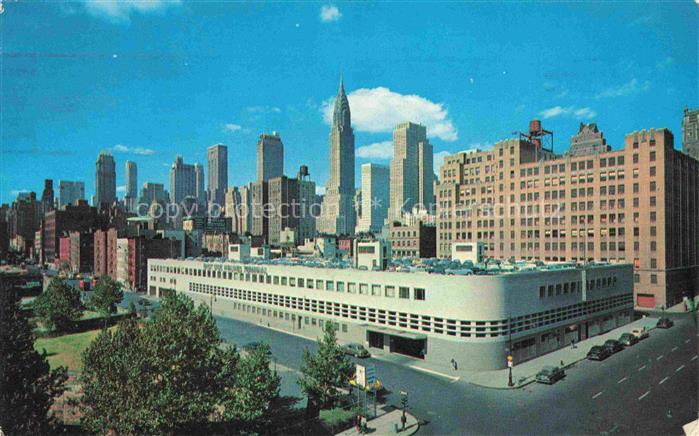 MANHATTAN NEW YORK USA Mid-Manhatten skyline showing the new East Side Airlines