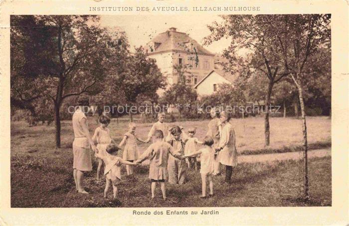 Illzach  MULHOUSE 68 Haut-Rhin Insitution des Aveugles Ronde des enfants au jard