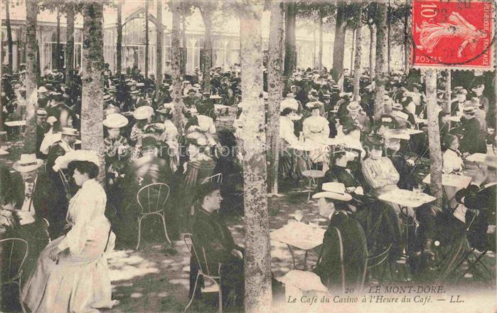Le Mont-Dore Clermont-Ferrand 63 Puy-de-Dome Café du Casino à l'heure du café