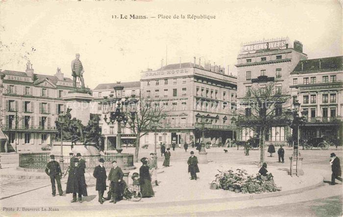 LE MANS 72 Sarthe Place de la République Monument