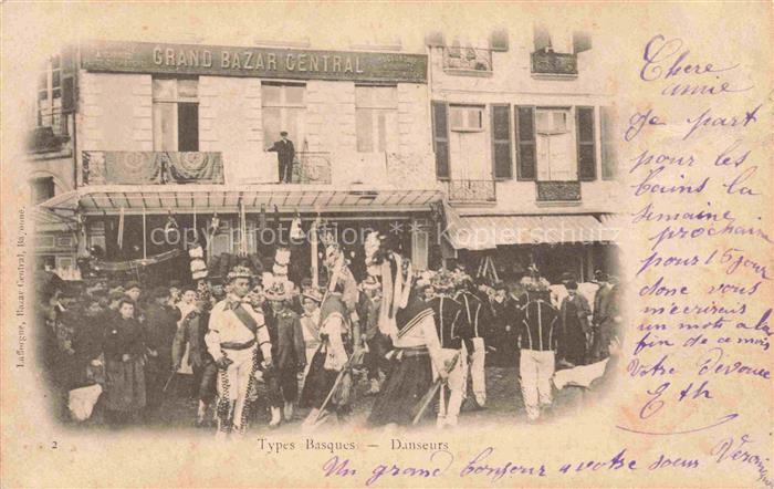 BAYONNE 64 Pyrenees-Atlantiques Types Basques Danseurs