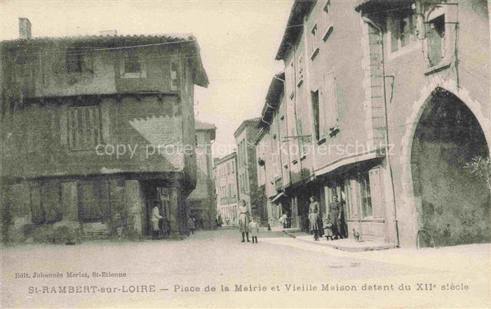 St Rambert-sur-Loire Montbrison 42 Loire Place de la Mairie et vieille maison du