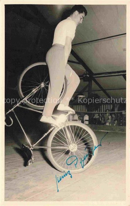 Derendingen  TueBINGEN BW Kunstradfahren