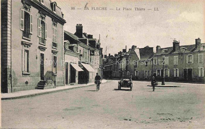 LA FLECHE 72 Sarthe Place Thiers