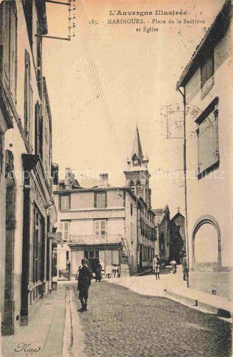 Maringues Thiers 63 Puy-de-Dome Place de la Barrière et l'église