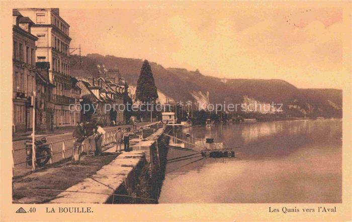 La Bouille ROUEN 76 Seine-Maritime Les quais vers l'Aval
