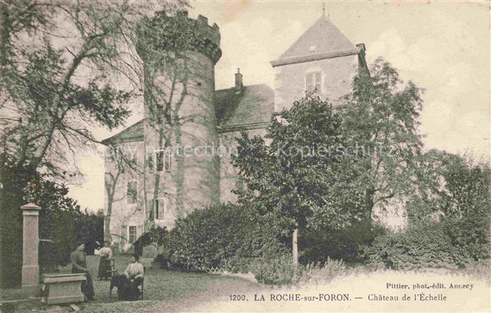 La Roche-sur-Foron Bonneville 74 Haute-Savoie Château de l'Echelle