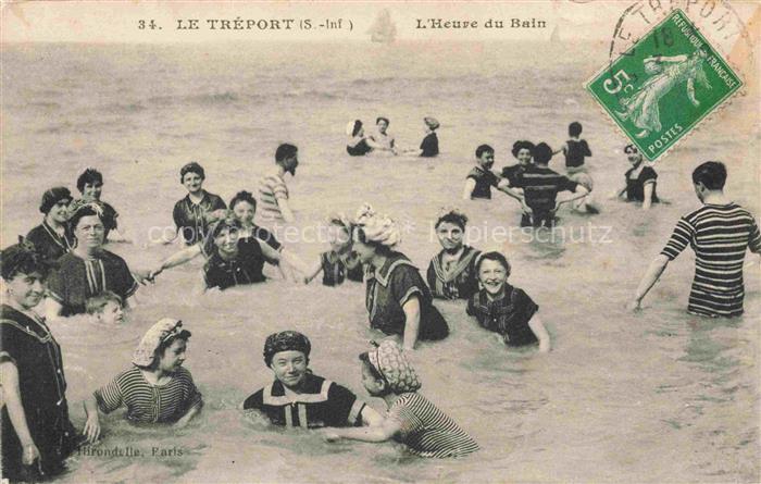 LE TREPORT Dieppe 76 Seine-Maritime A l'heure du bain