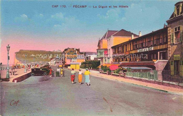 FECAMP Le Havre 76 Seine-Maritime La digue et les hôtels