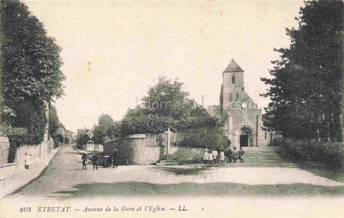 ETRETAT LE HAVRE 76 Seine-Maritime Avenue de la Gare et l'église