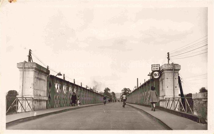 ELBEUF Rouen 76 Seine-Maritime Le pont sur la Seine