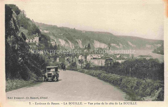 La Bouille ROUEN 76 Seine-Maritime Vue prise de la côte de La Bouille Voiture