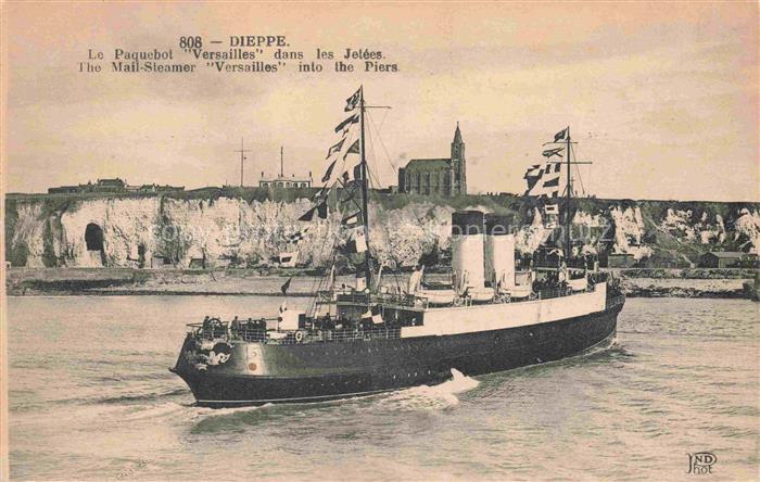 DIEPPE 76 Seine-Maritime La Paquebot Versailles dans les jetées