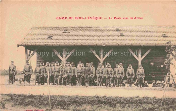 Camp de Bois-l Eveque ROEUN 76 Seine-Maritime La poste sour les armes