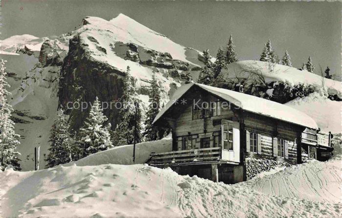 Kandersteg BE Stockwirtschaft im Winter Skigebiet Berner Alpen